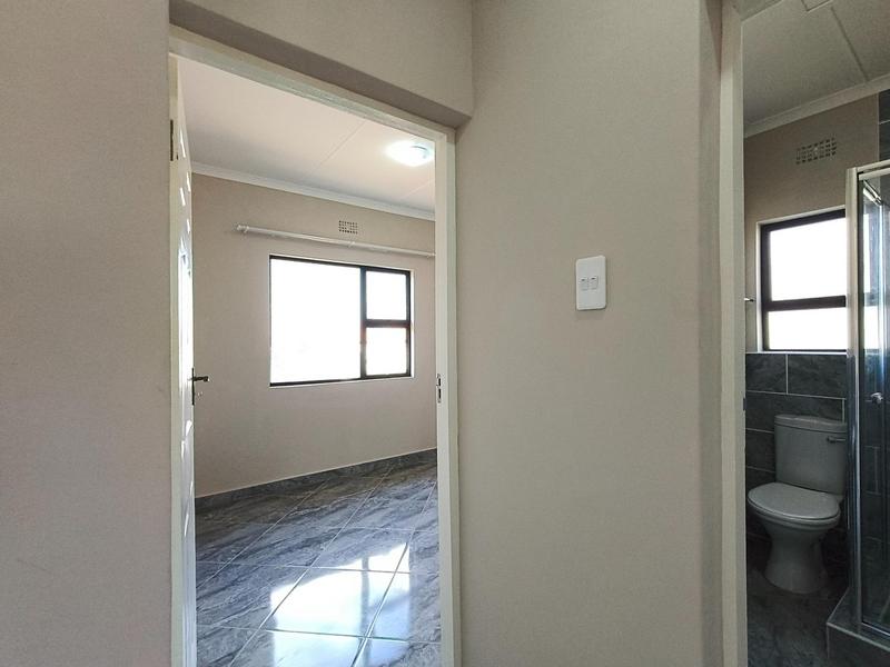 2 Bedroom Property for Sale in Queenstown Central Eastern Cape